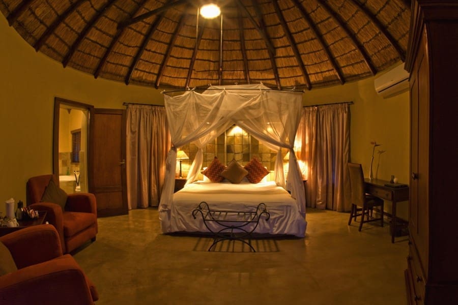 Elephant Plains Game Lodge - Standard Rondavel