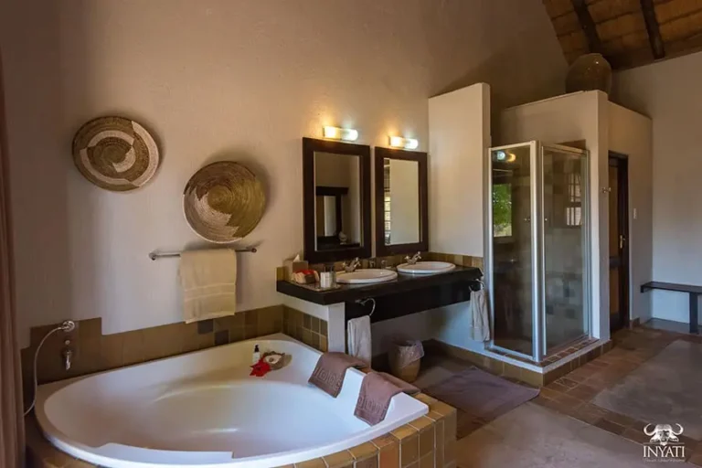 Inyati Game Lodge