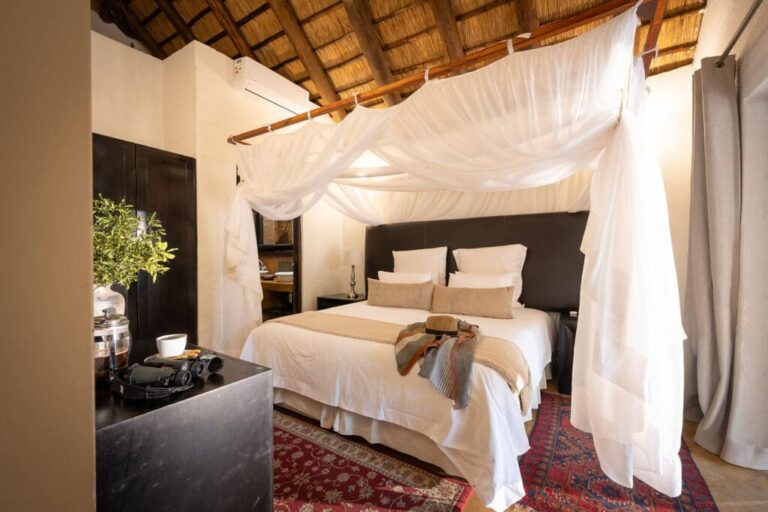 Shiduli Safari Lodge