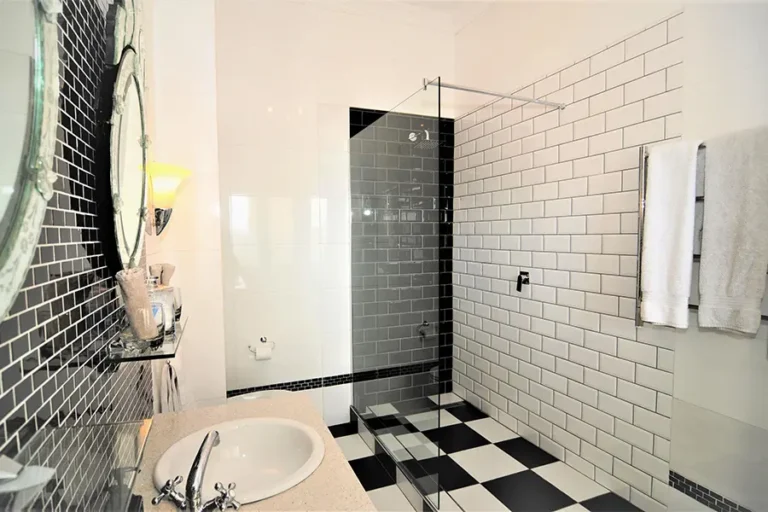 Abbey Manor Luxury Guesthouse