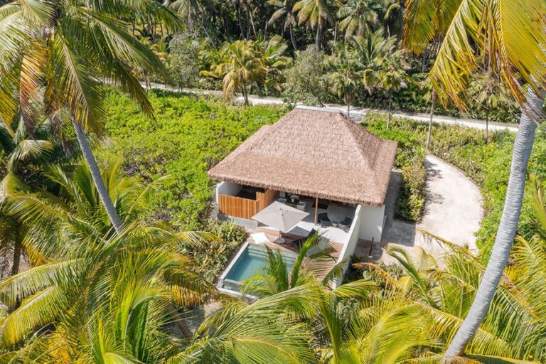Alphonse Island Lodge
