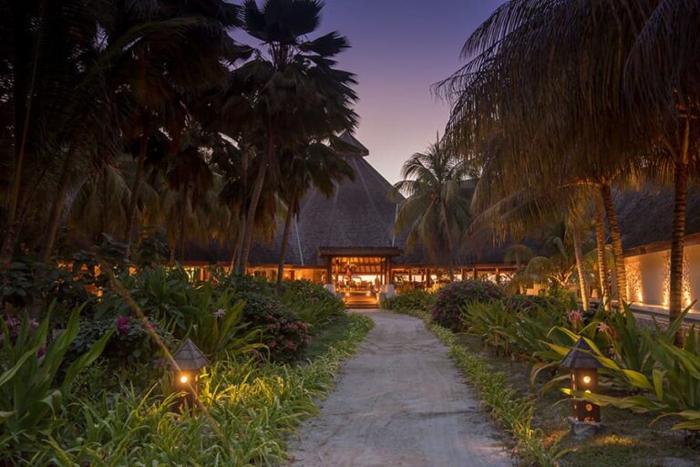 Denis Private Island Lodge