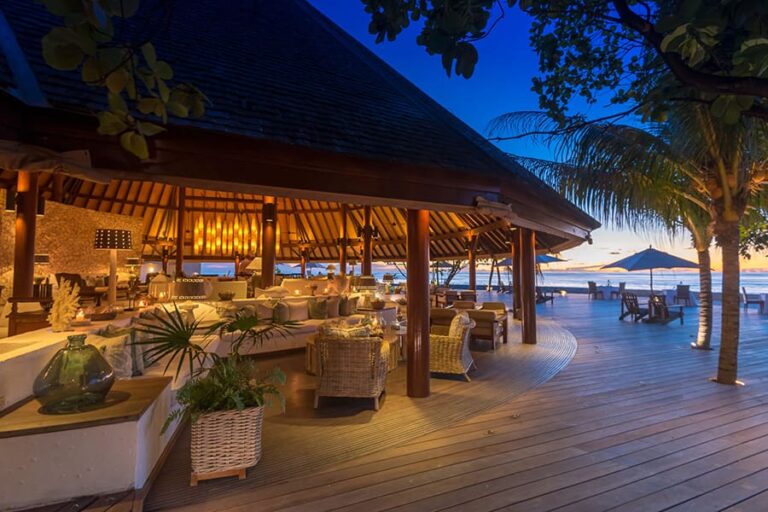 Denis Private Island Lodge