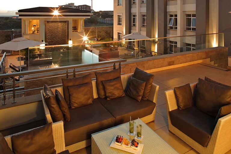 Eka Hotel