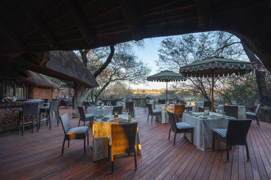 Last Word Makanyane - Dining on the Deck