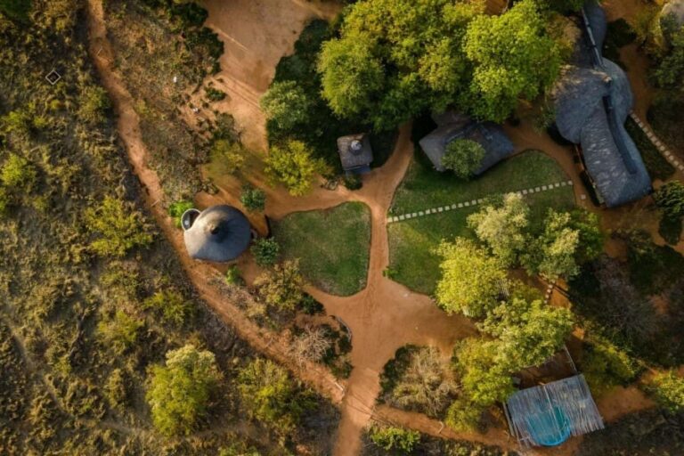 Africa on Foot Lodge