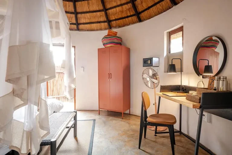 Africa on Foot Lodge