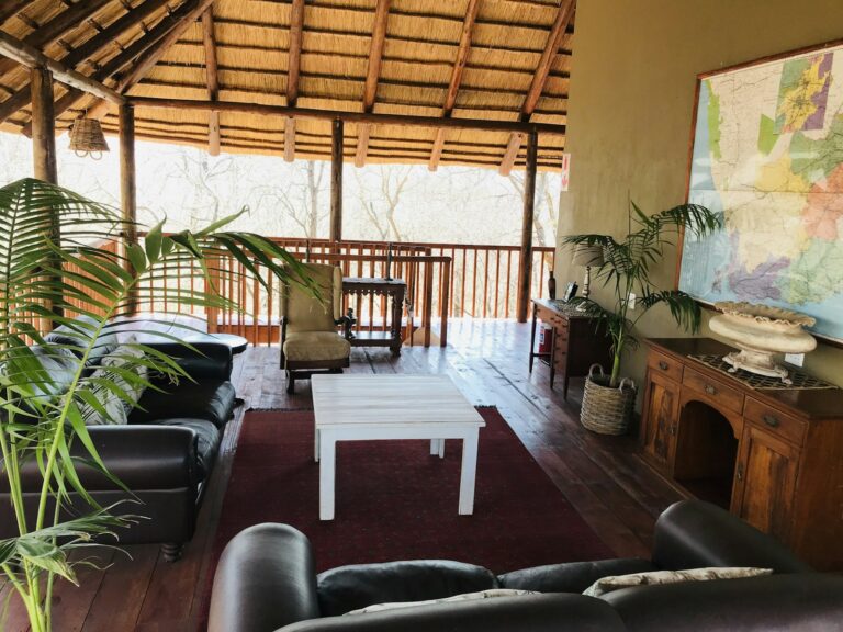 Maqueda Lodge lounge, Marloth Park boutique safari lodge