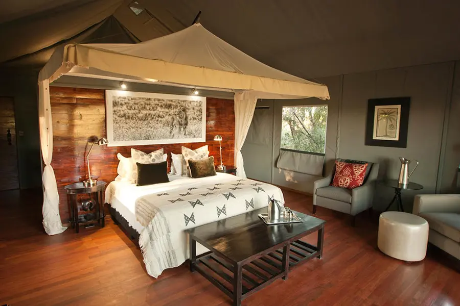 Safari tent interior at Chitabe Lediba