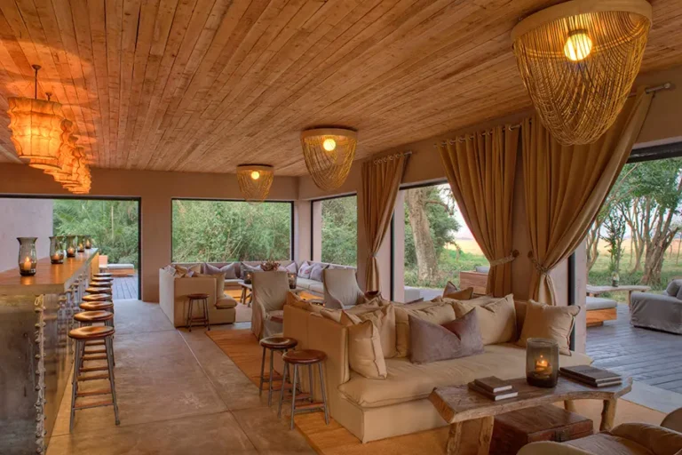 Kichwa Tembo Tented Camp