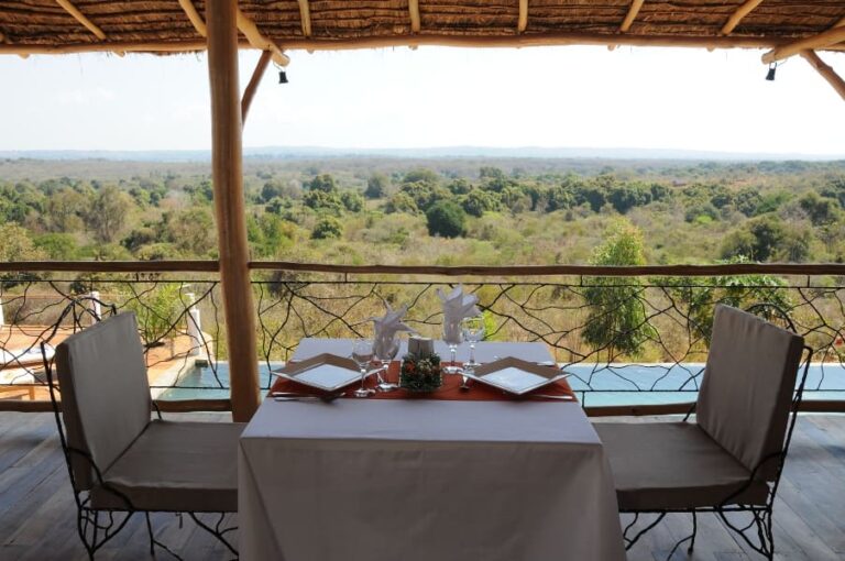 Le Soleil des Tsingy Lodge