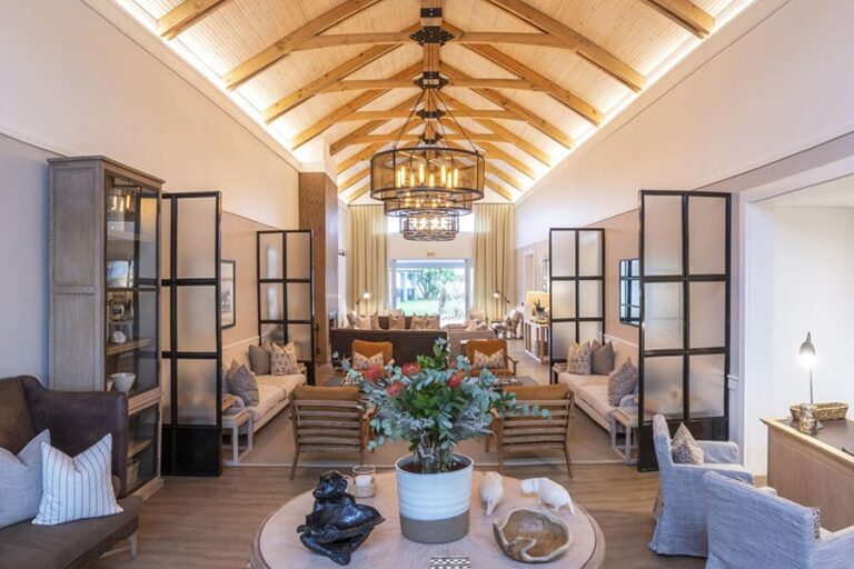 Riverdene Family Lodge
