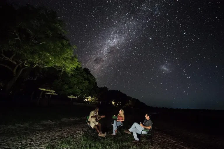 Shawa Luangwa Camp