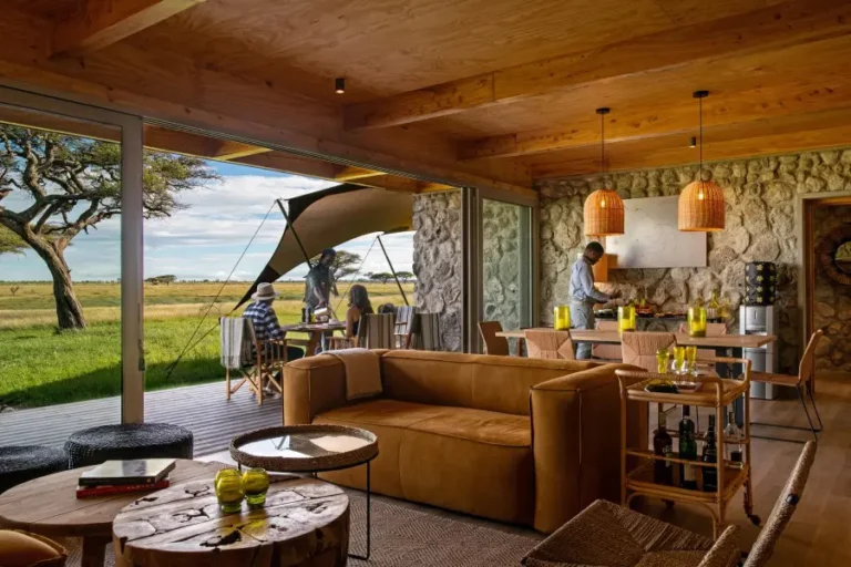 Retreats at Namiri Plains